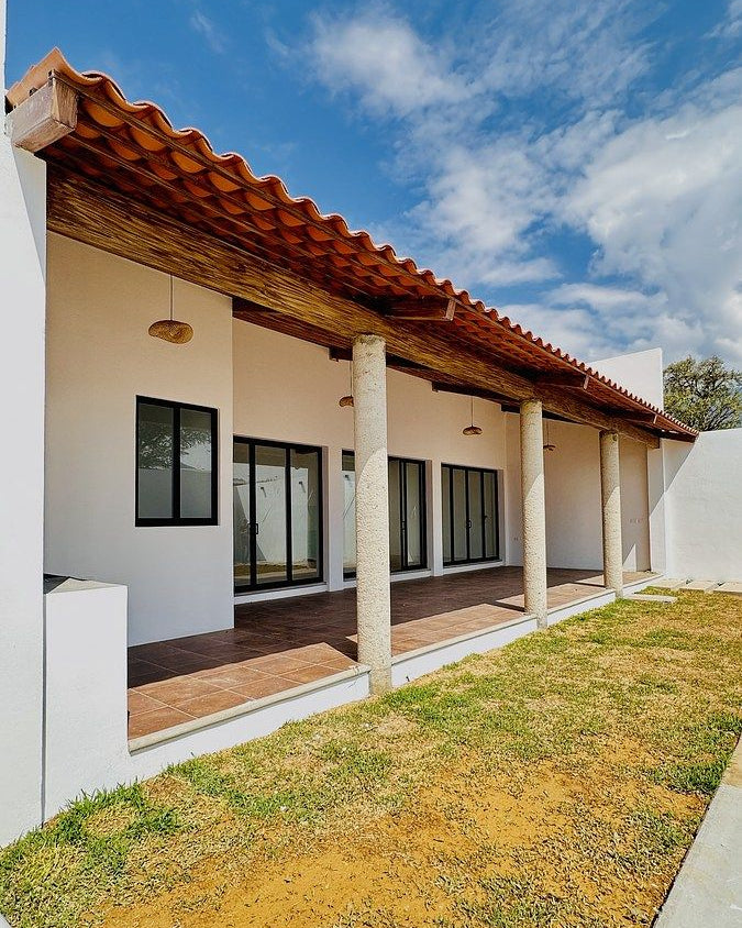 HACIENDA CONTEMPORANEA, HUAYAPAM, OAXACA.
